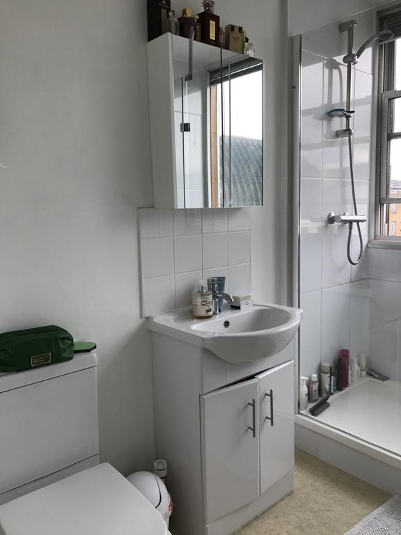West End Apartment *