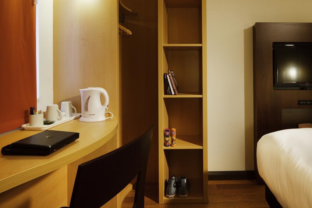 Ibis Shepherds Bush - Hammersmith Hotel London