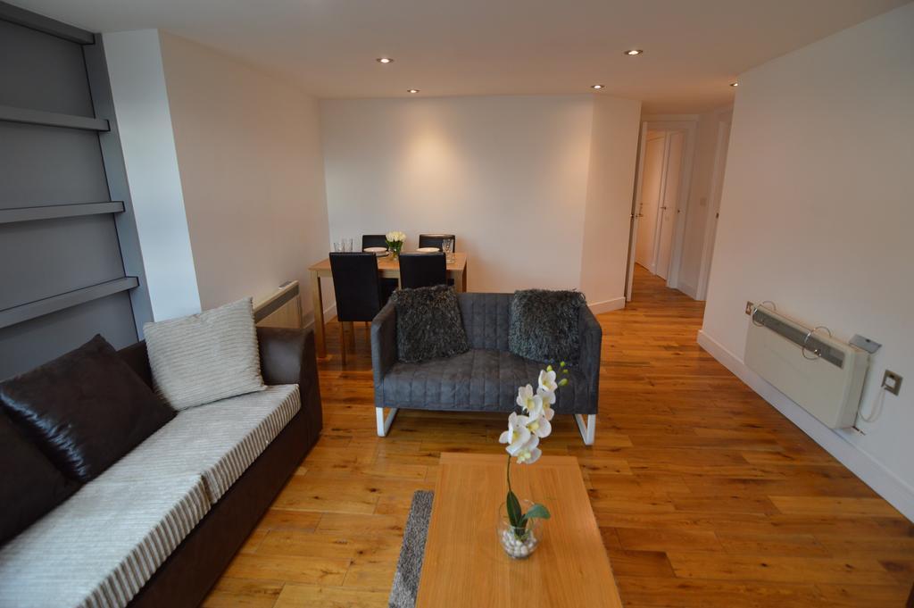 Apartamento Deluxe City Penthouse & *