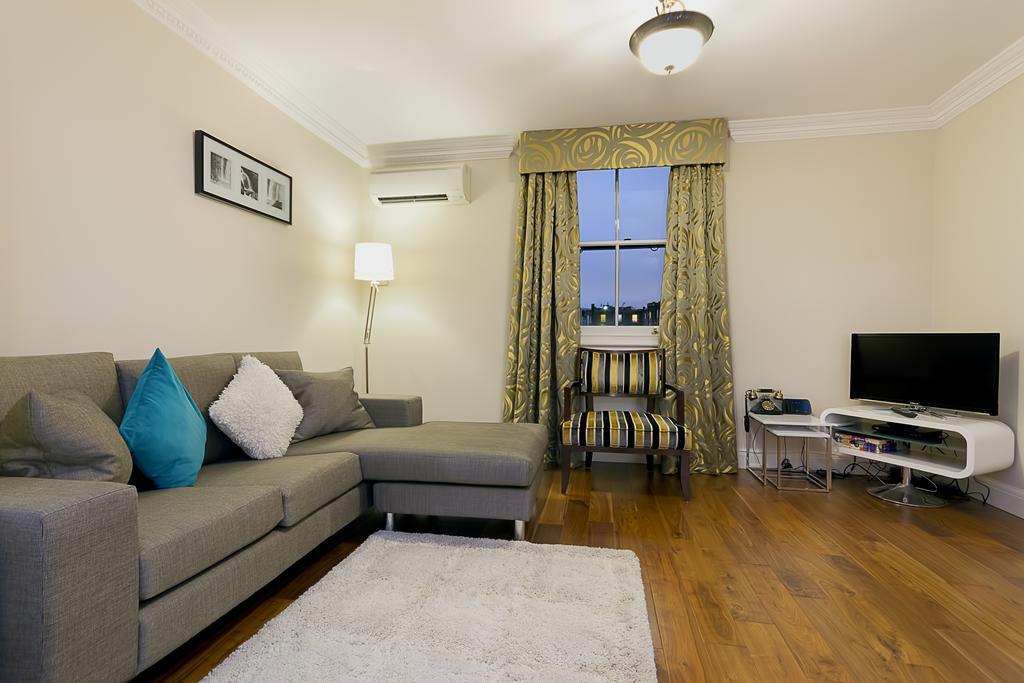 Kensington One Apartment