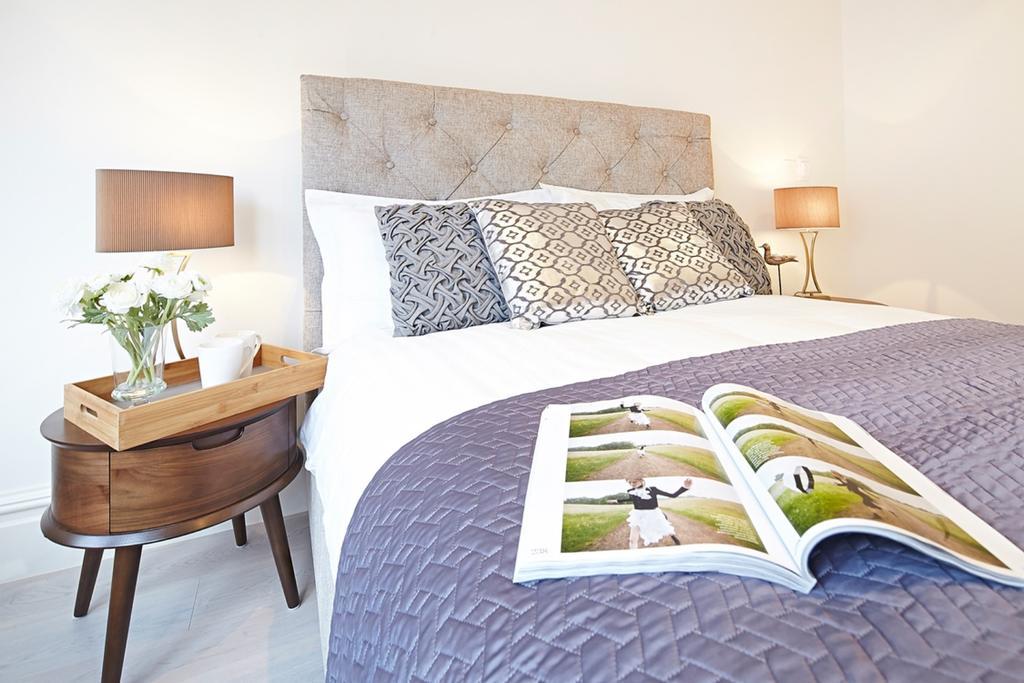 Stayo Exeter Street * London