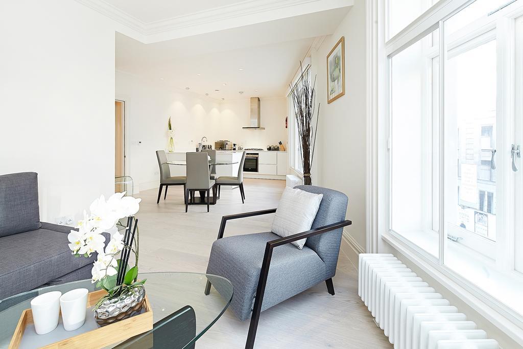 Stayo Exeter Street * London