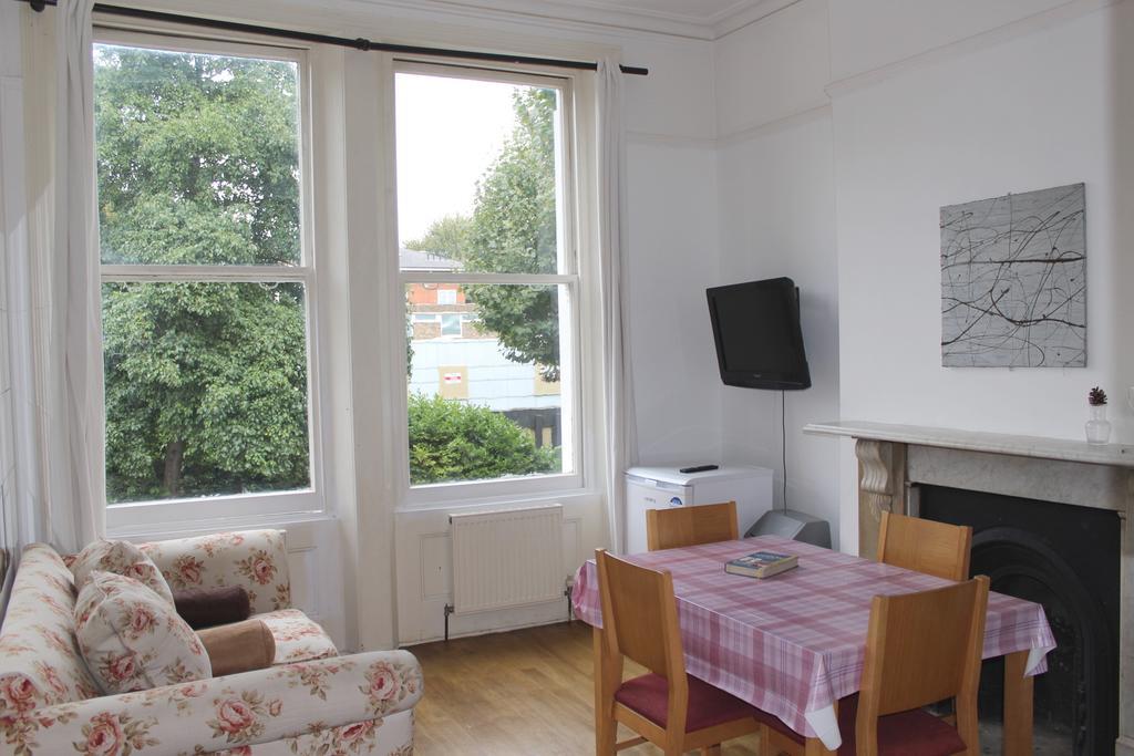 Apartment Maida Vale 92 *