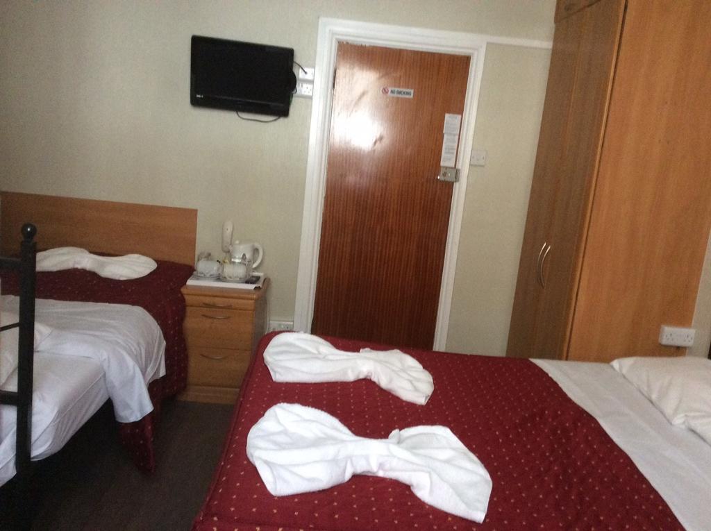 Hotel Central Hotel 2*