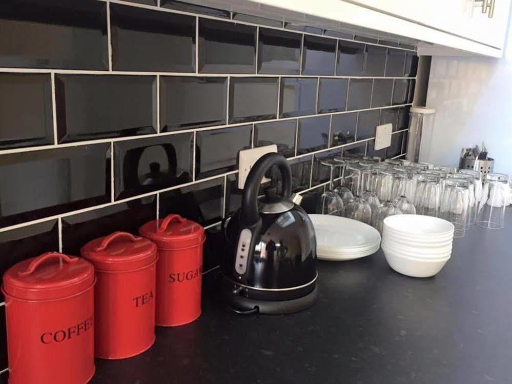 The Hub 3* London