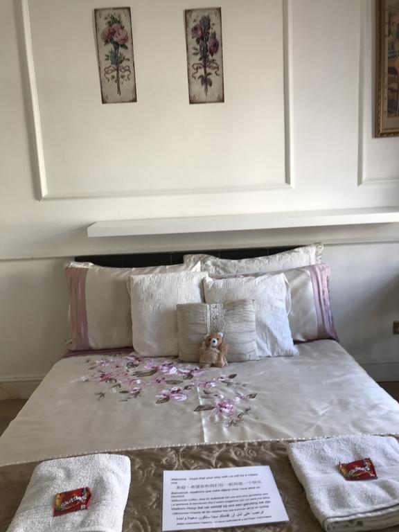 Kings Cross St Pancras Studio 2 * London