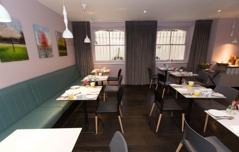 Signature Townhouse Hyde Park Hotel 4*