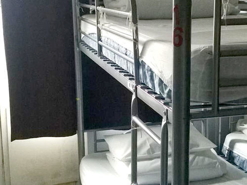 Queen Elizabeth Hostel Albergue