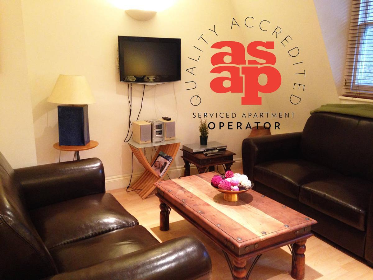 Apartment Urban Astral House London