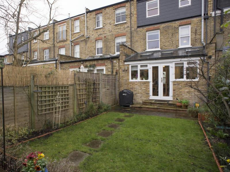 Veeve House Ashlone Road Putney Hotel 4*