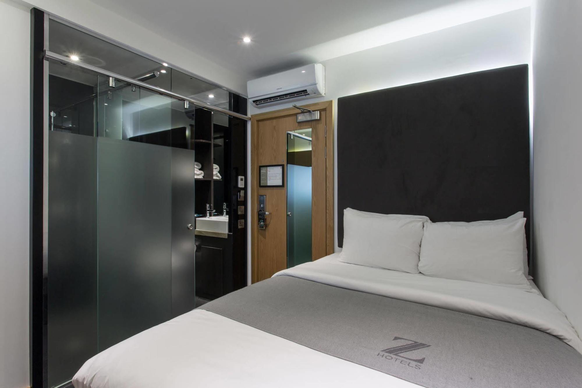 The Z Piccadilly 3* London