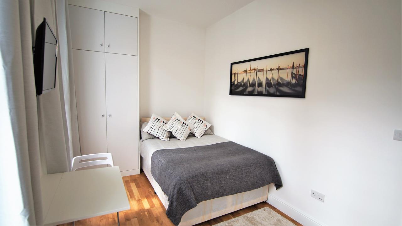 Ifield Road By Mayfair Apartment *