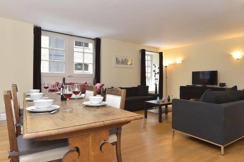 Premier Tower Bridge Apartment