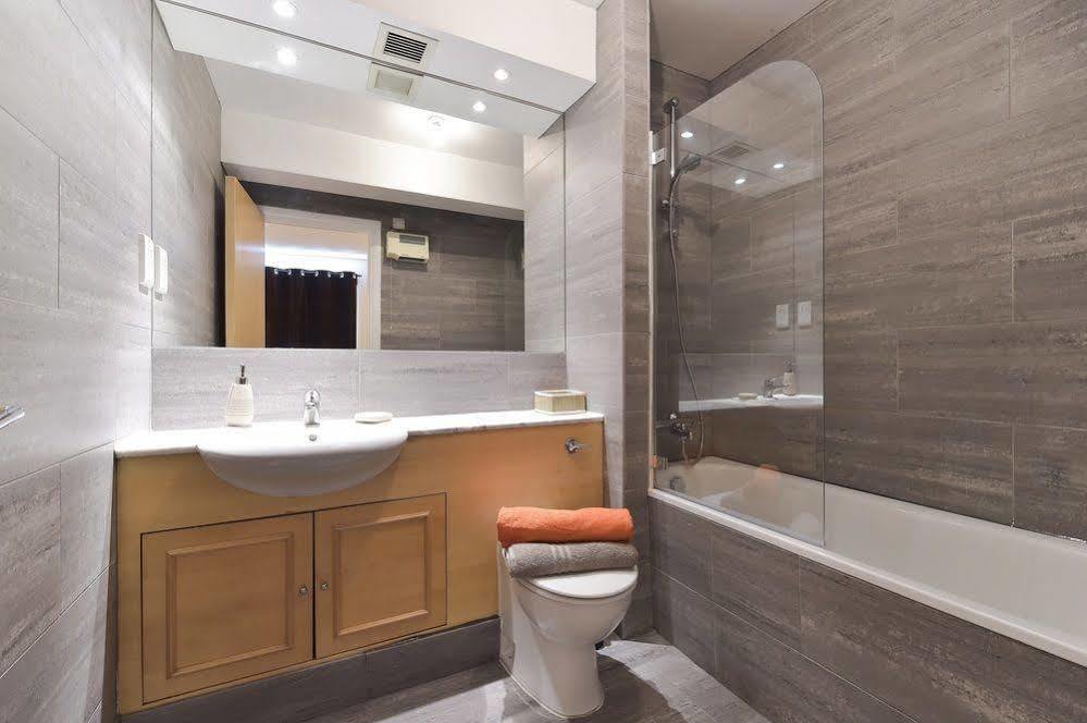 Premier Tower Bridge Apartment London