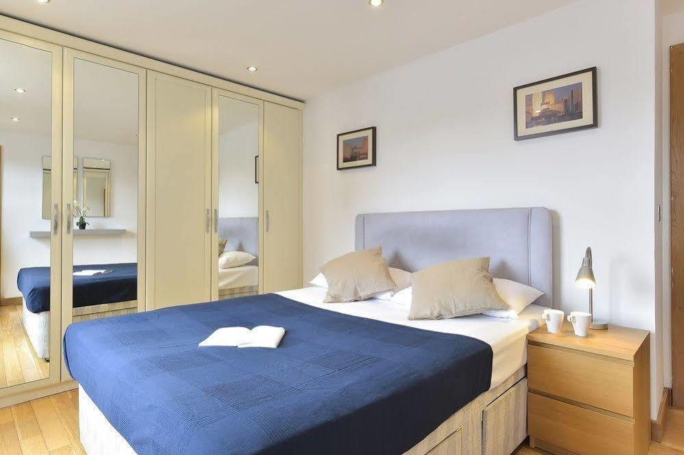 Premier Tower Bridge Apartment