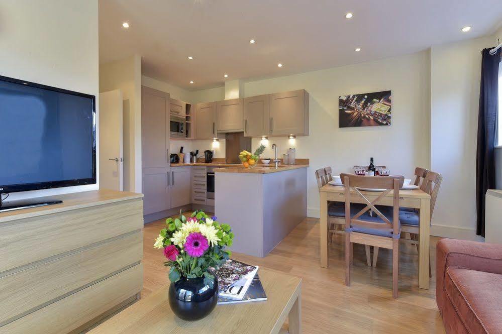 Apartment Premier Tower Bridge Apartment