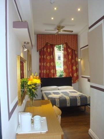 Gasthof Holland Court London