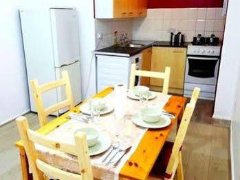 Apartment Fonthill House London