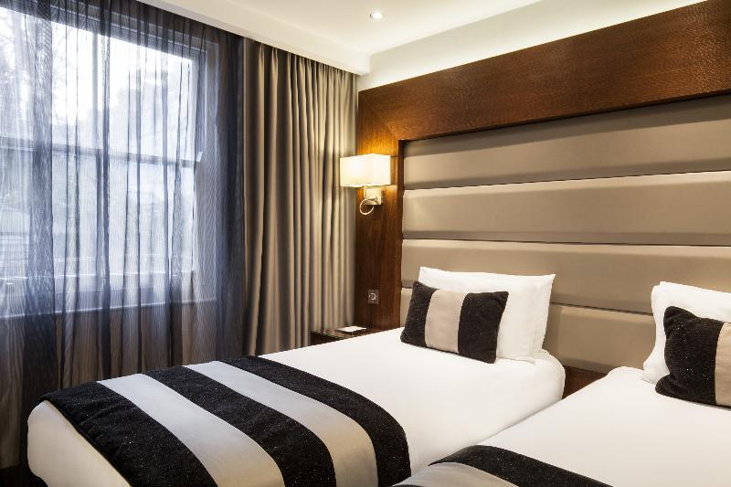 Park Grand Paddington Court 4*