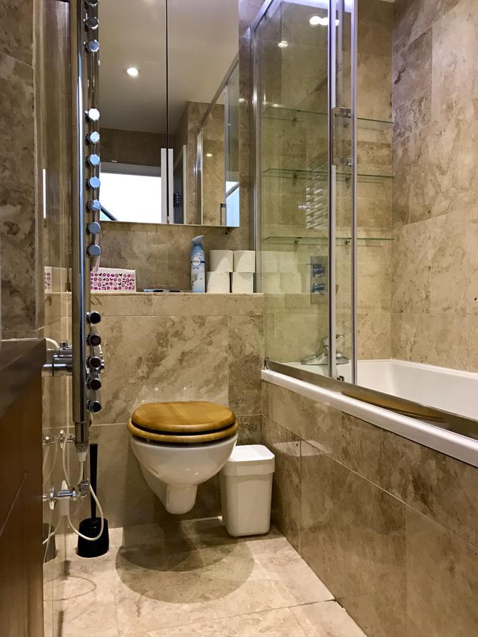 Guest house Islington Serviced 3*