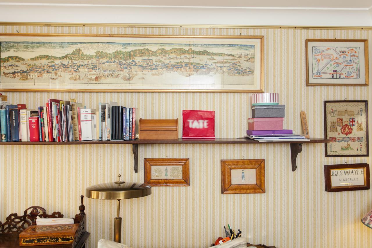 Italianflat - Oakley * London
