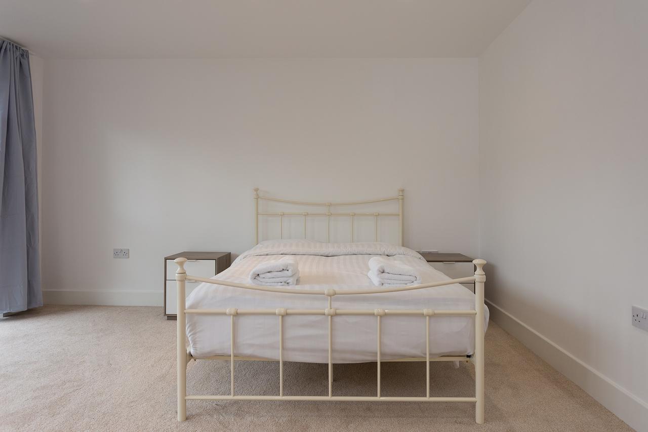 Spacious Flat With A Great View Of The Shard Apartment London