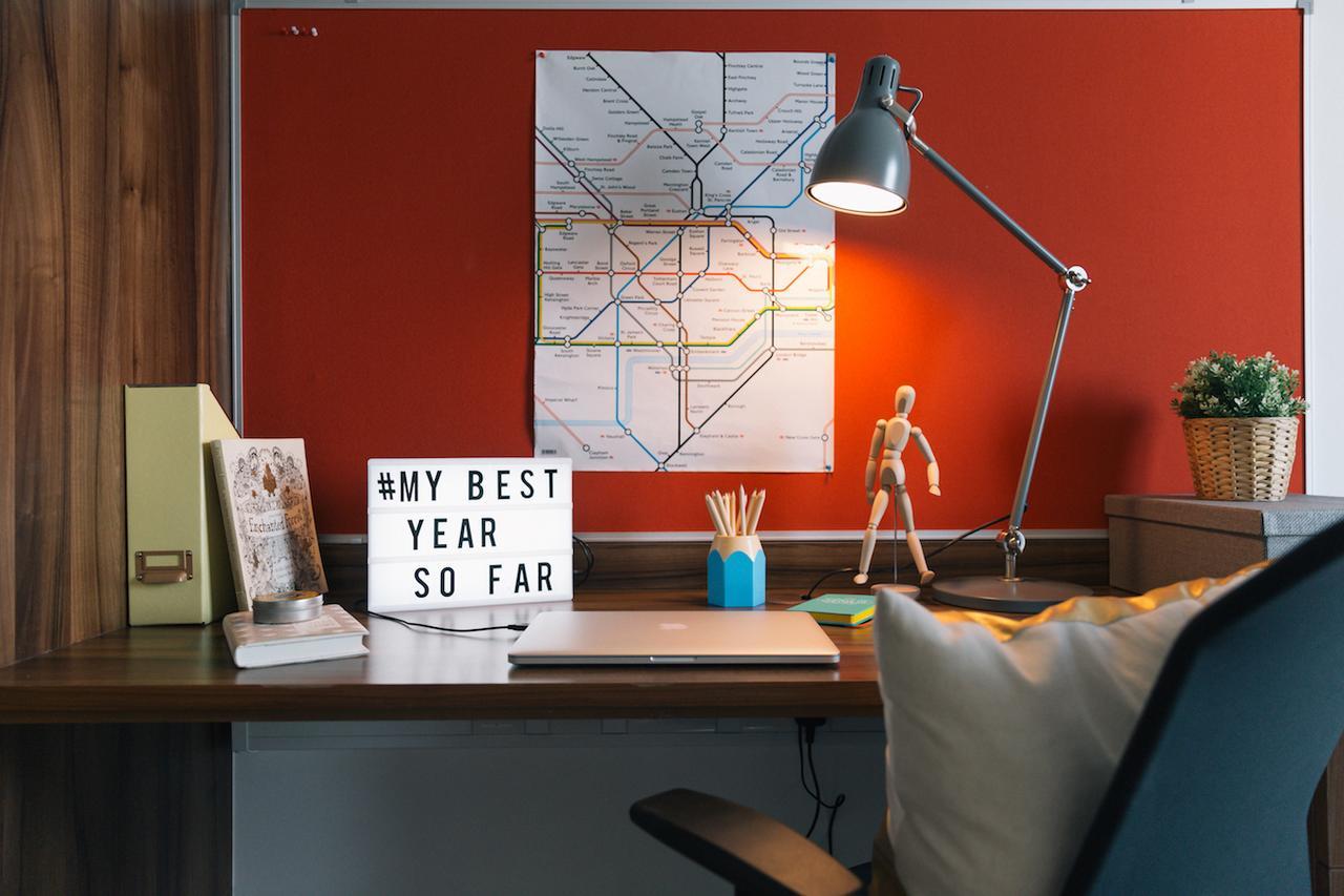 Hostel Hashtag Shoreditch- Students & Teachers Only