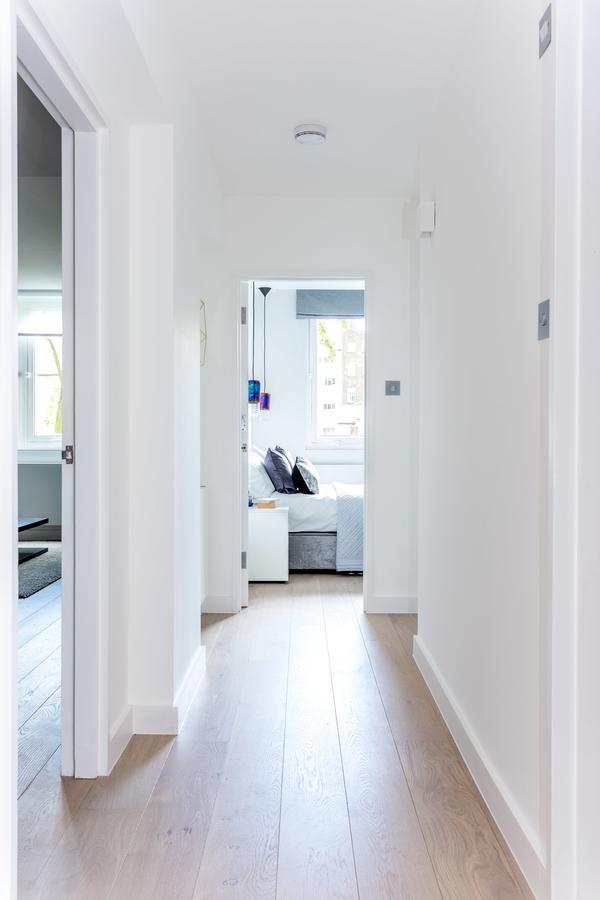 Craven Hill By Lime Street * London