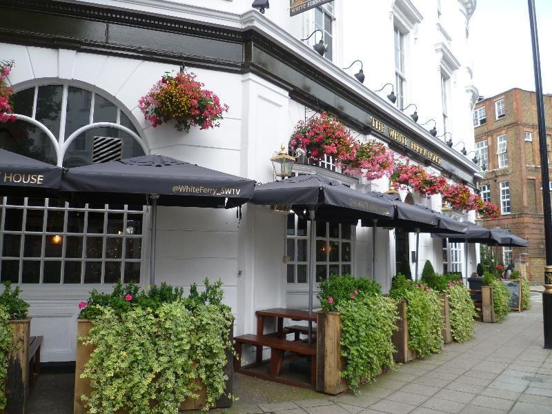 Publove @ The White Ferry, Victoria * London