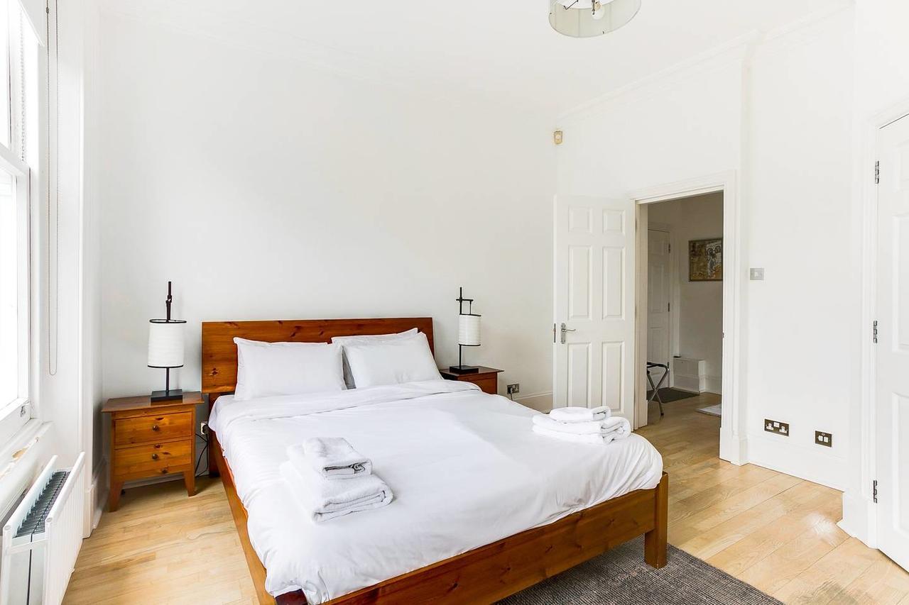 Guestready - Beautiful 2br In Wimbledon Village Wparking Apartment London