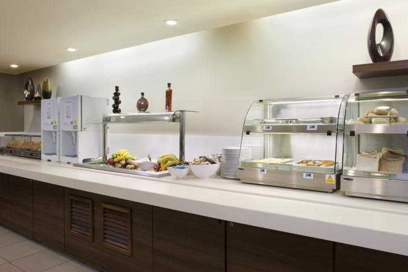 Express By Holiday Wembley North Circular Road Hotel Londres