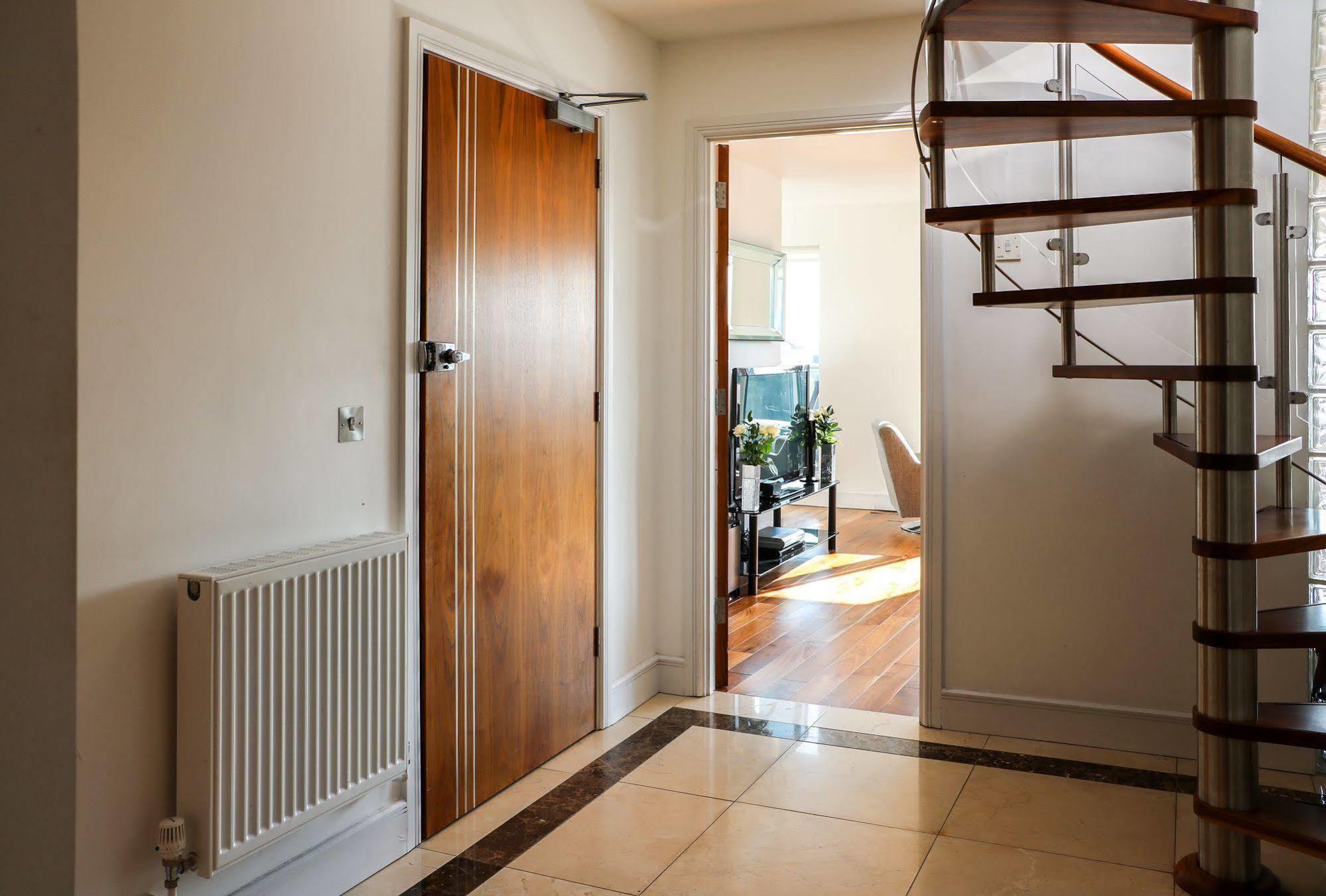 City Courtyard & Penthouse London