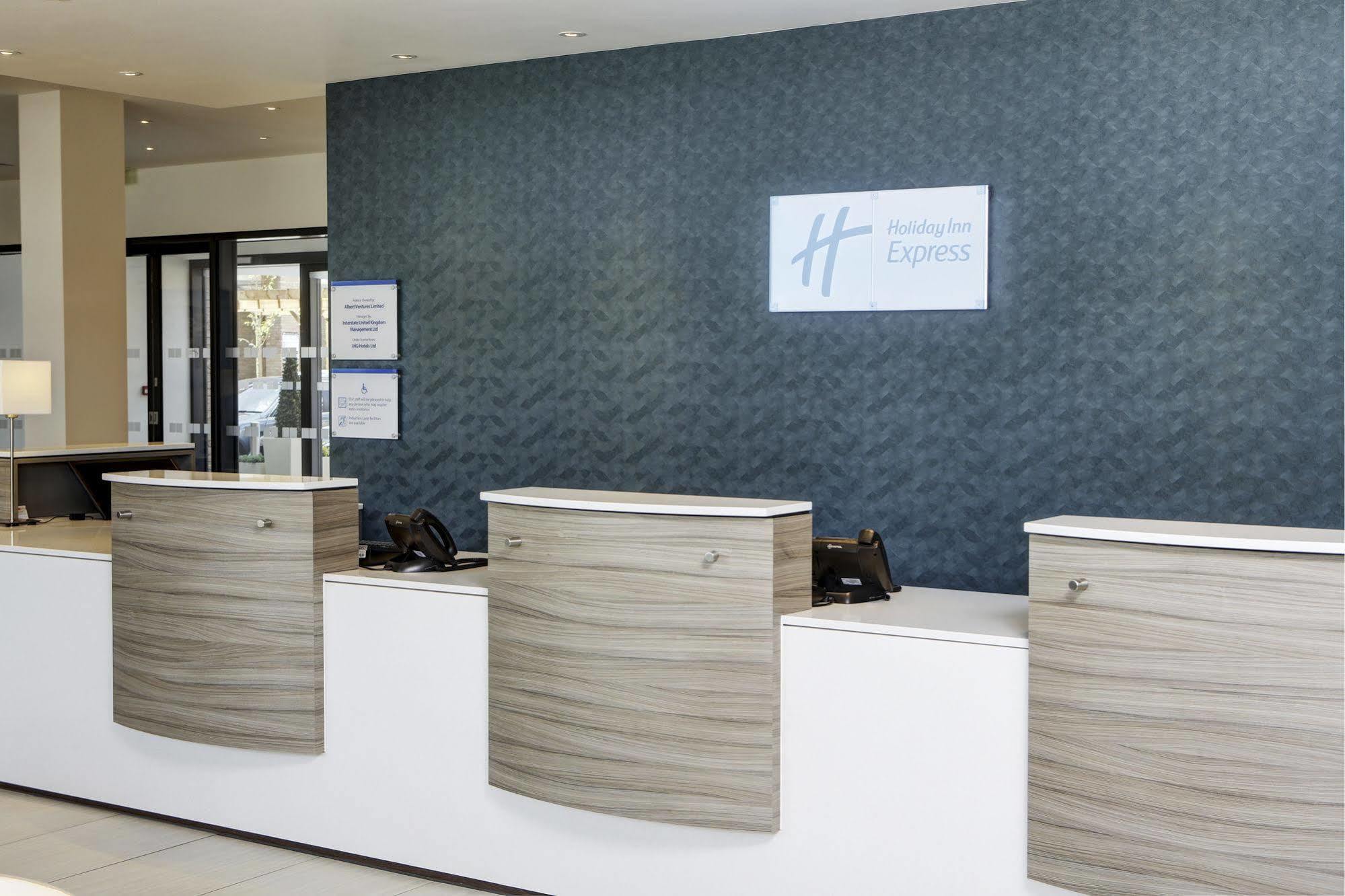 Express - Excel By Ihg Hotel 3*
