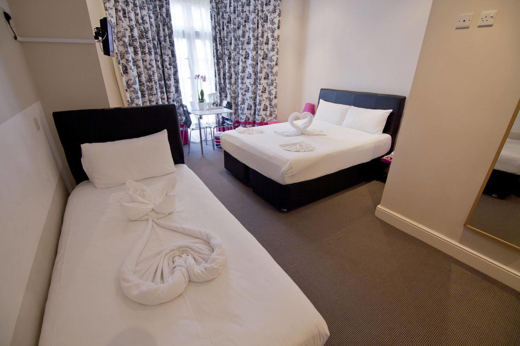 Nox Olympia Hotel 4*