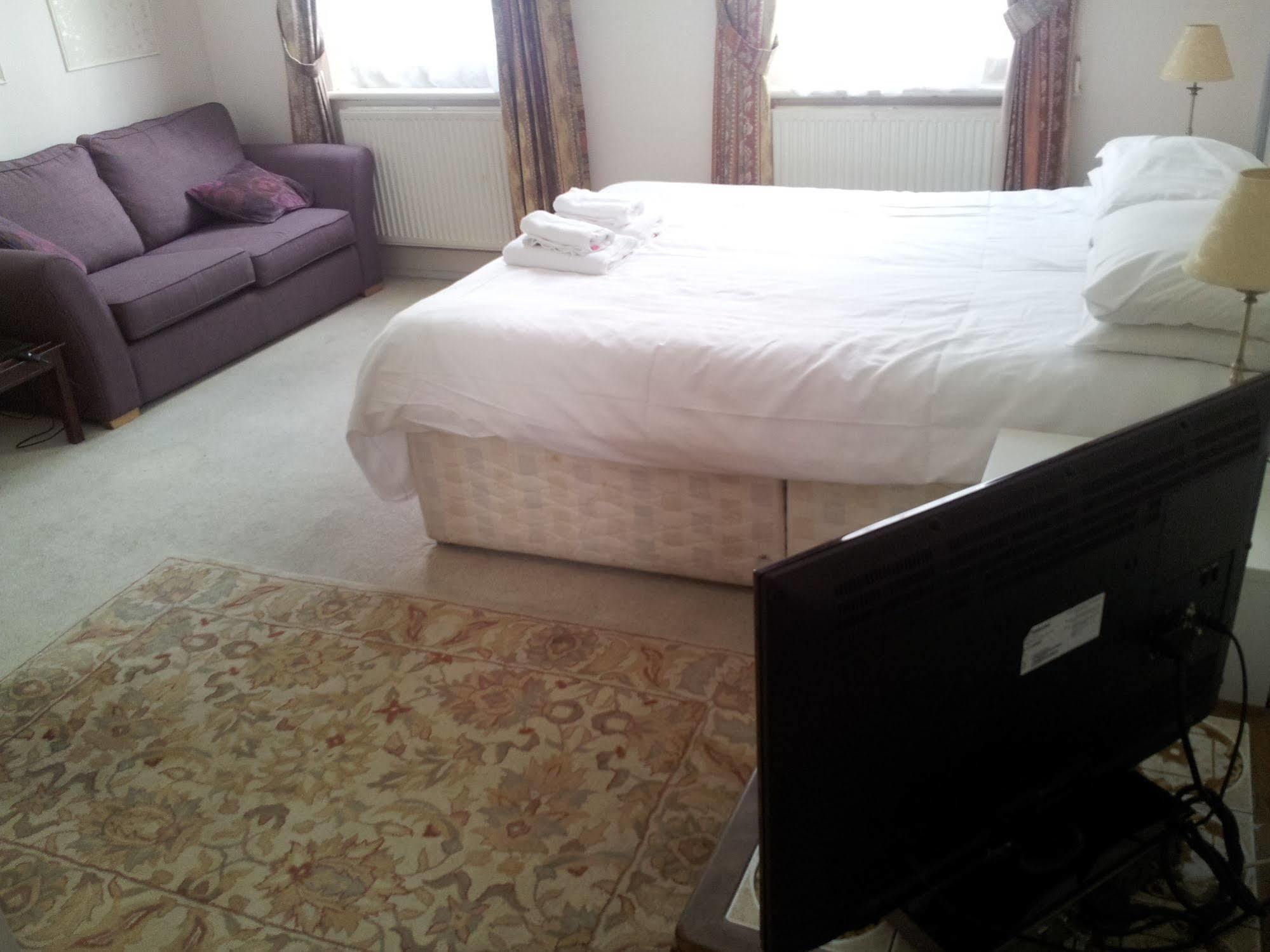 Kensingtoncourt Aparthotel
