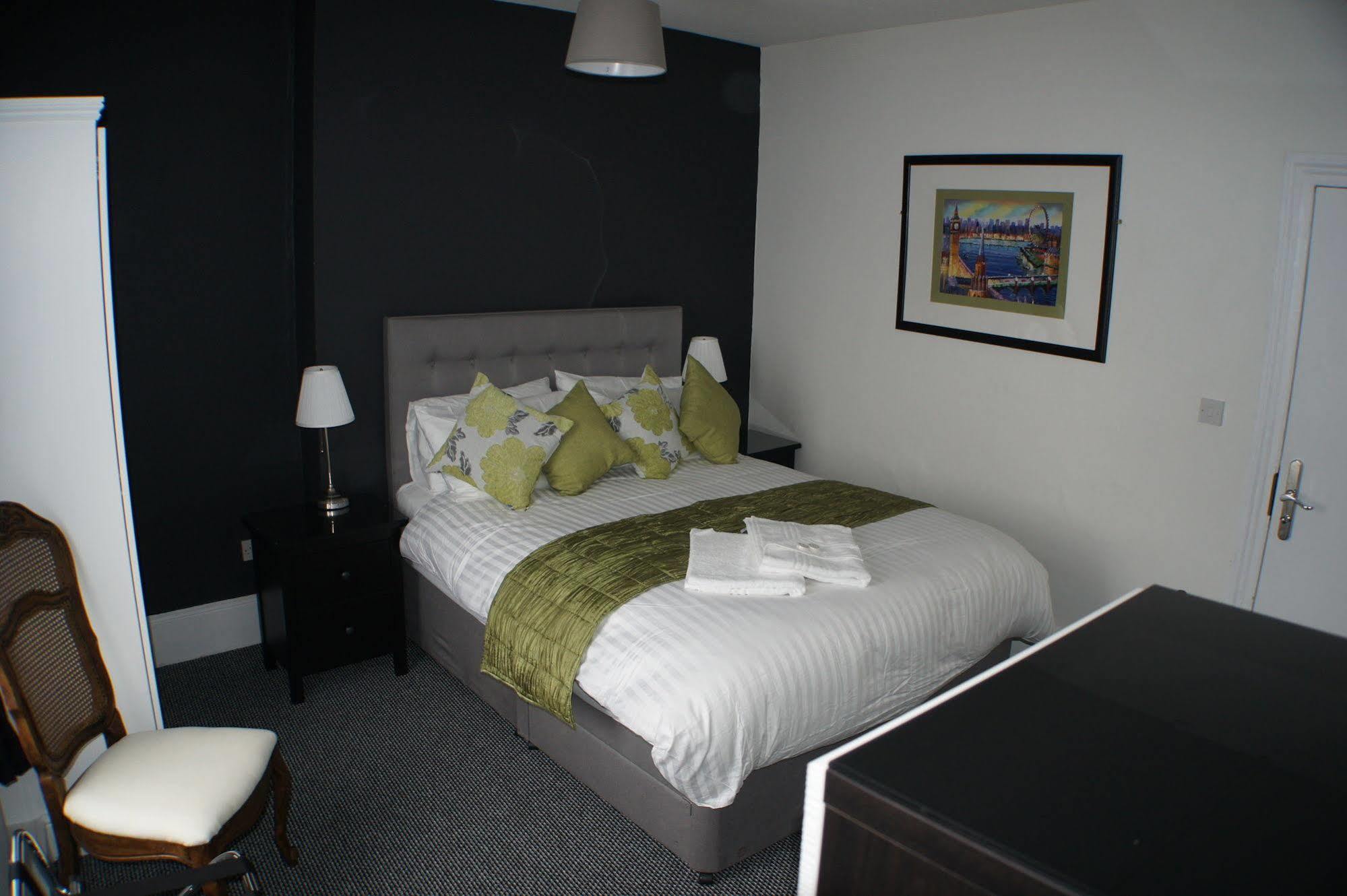 Grand Junction Arms 3* London