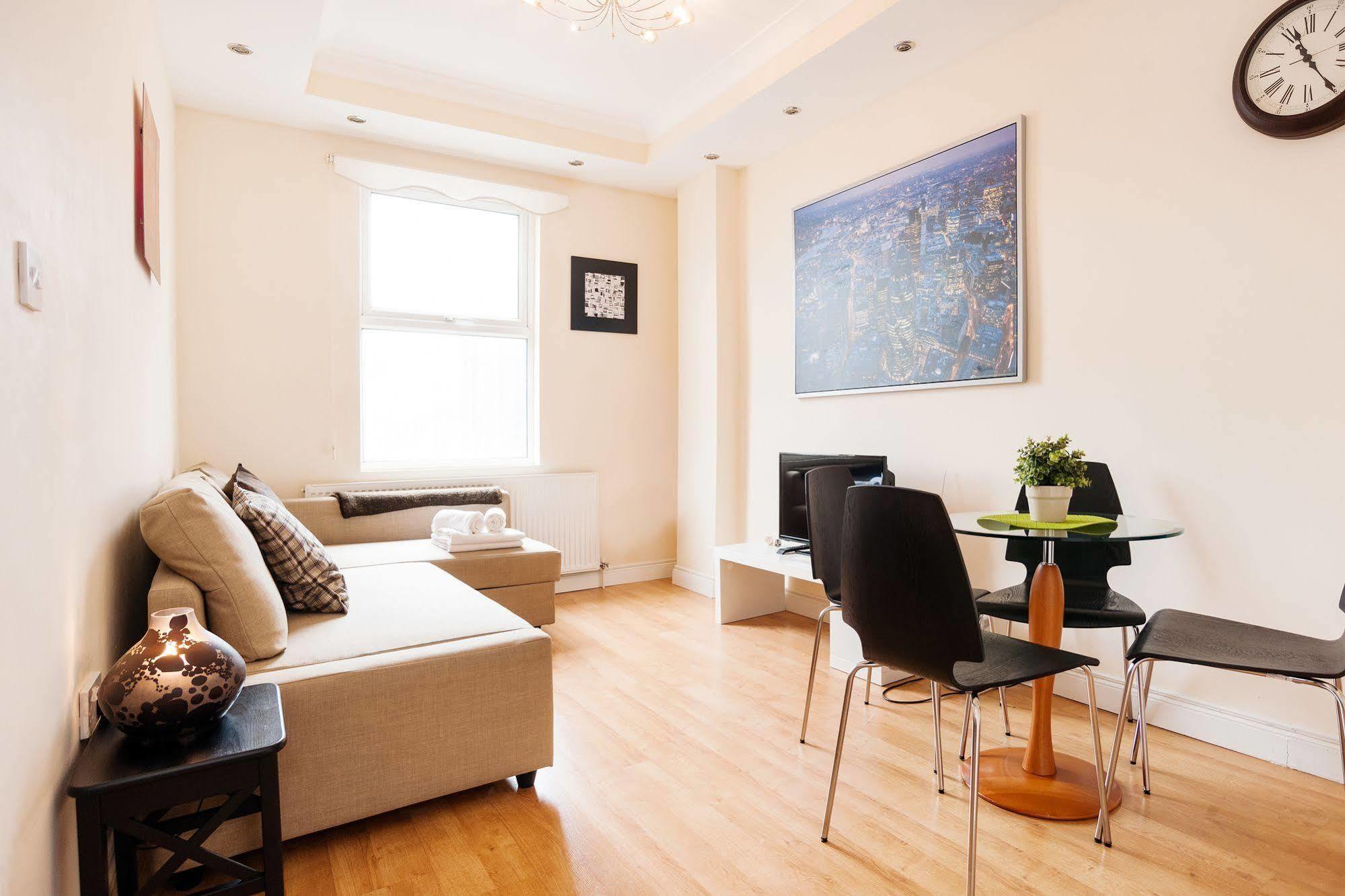 Kings Cross Apartment