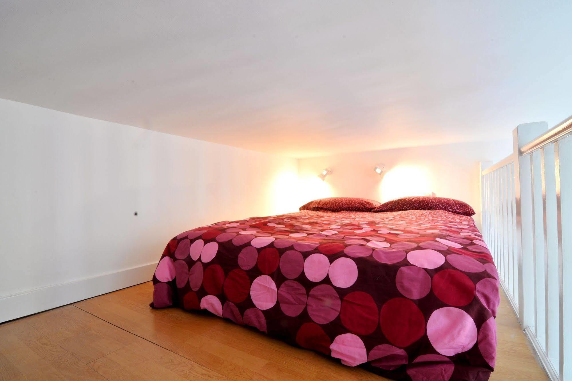 The Short Let West Kensington Apartment London