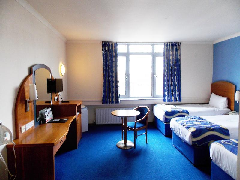 - Wembley International Hotel London