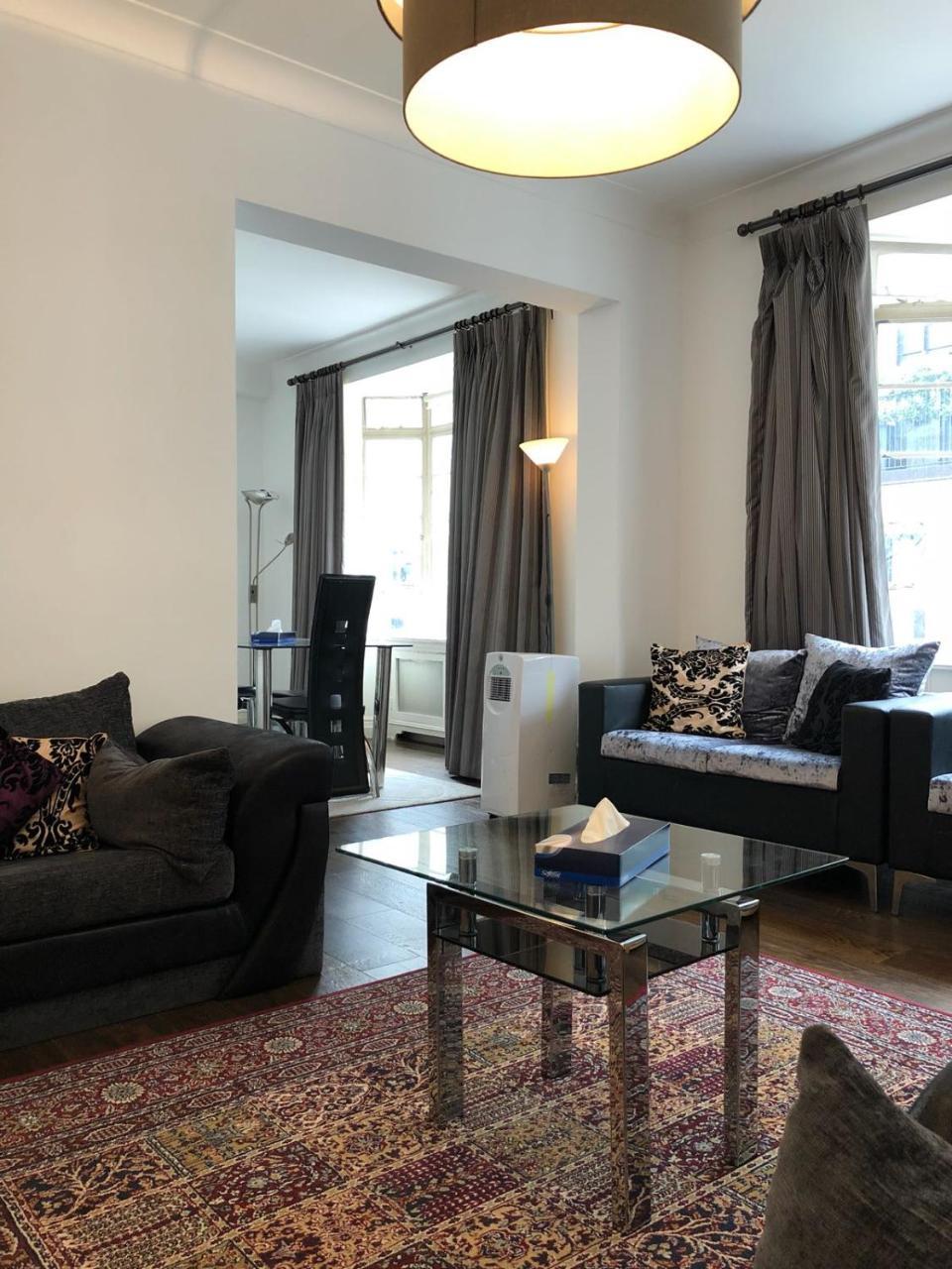 Apartment 141 Knightsbridge Park Mansions London