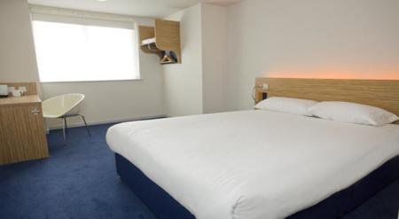 Hotel Travelodge Kingston Upon Thames