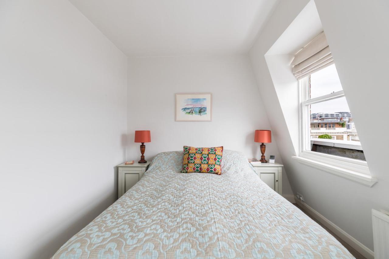 Apartment Charming Flat With Balcony In Pimlico London