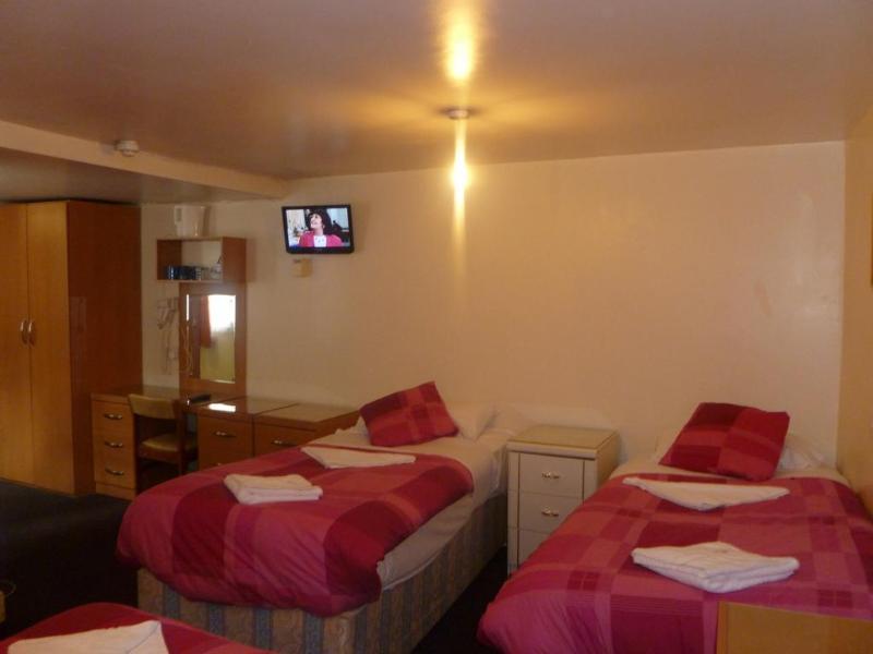 Guest house Guilford House 2*
