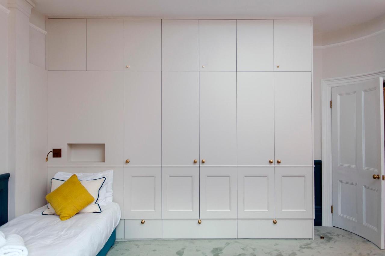 Italianflat - Holland Park * London