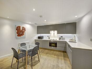 Apartment Protem Bridge London