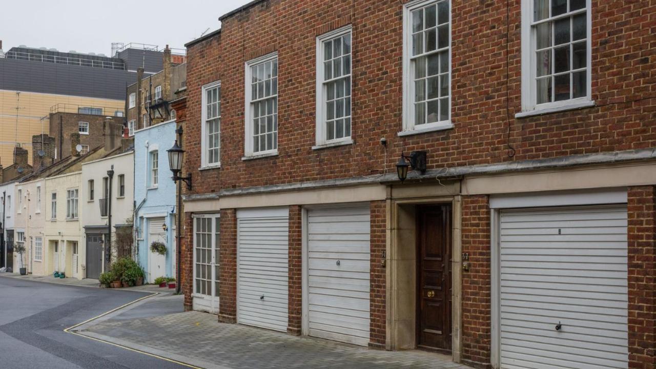 Apartment 37 Devonshire Mews West London