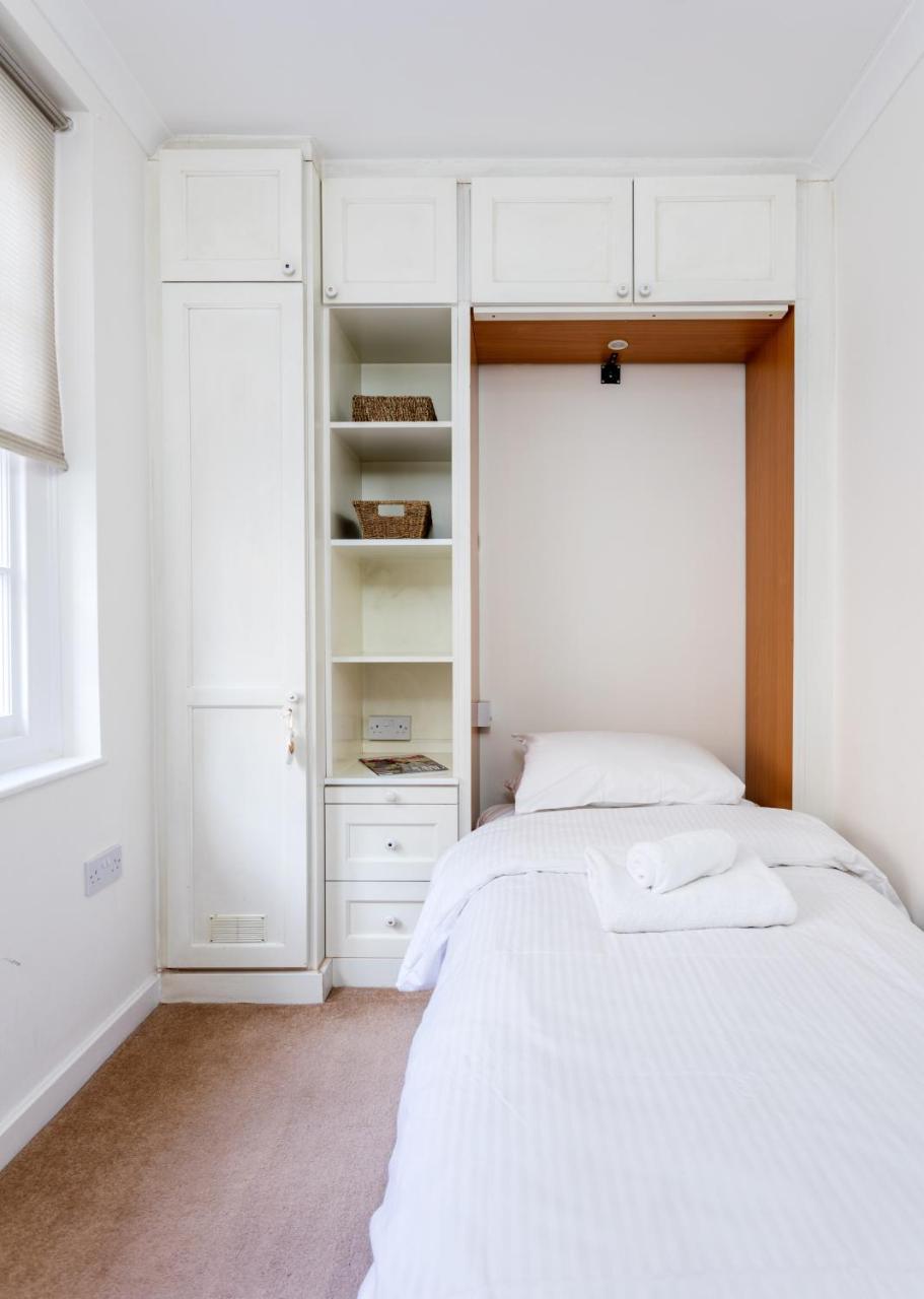 37 Devonshire Mews West Apartment