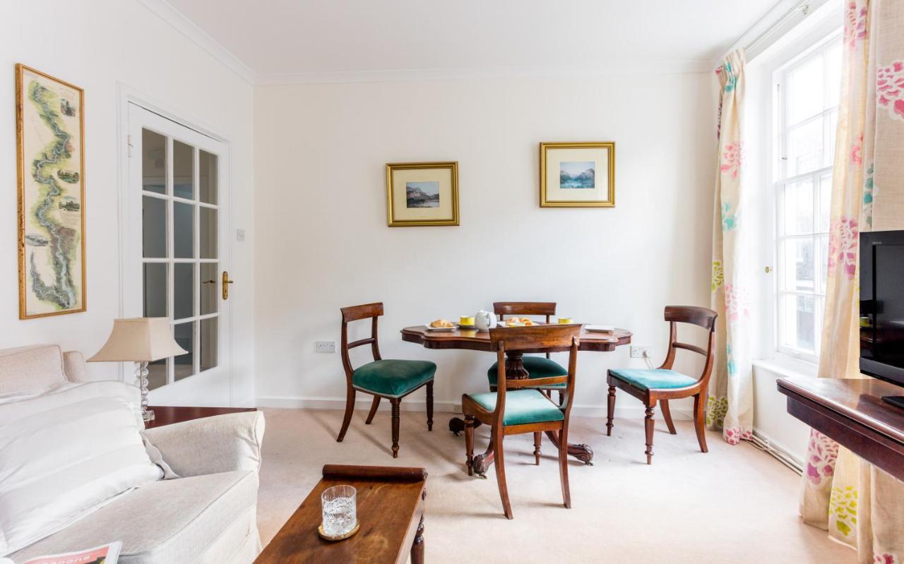 Apartment 37 Devonshire Mews West