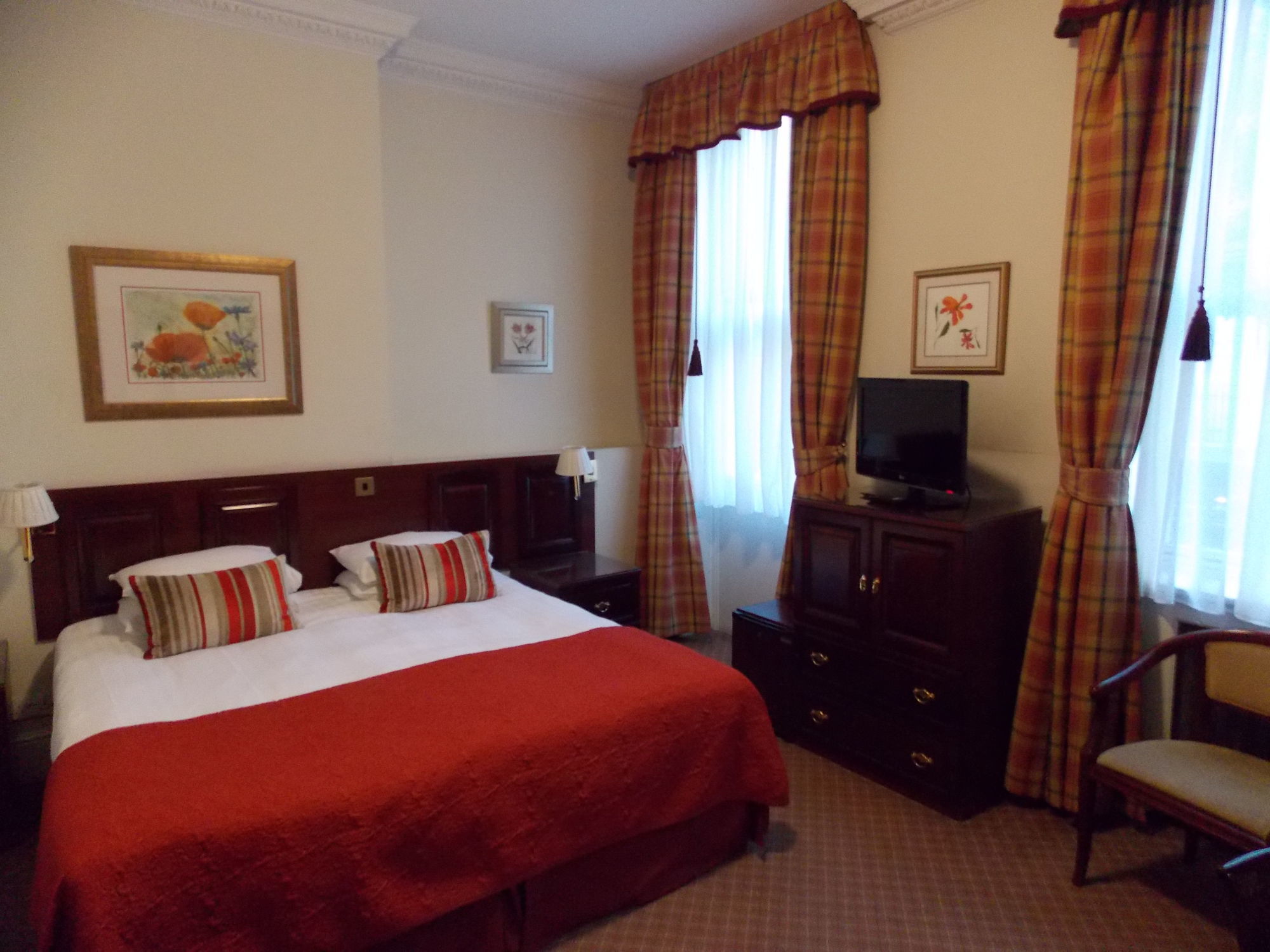 St George Hotel London