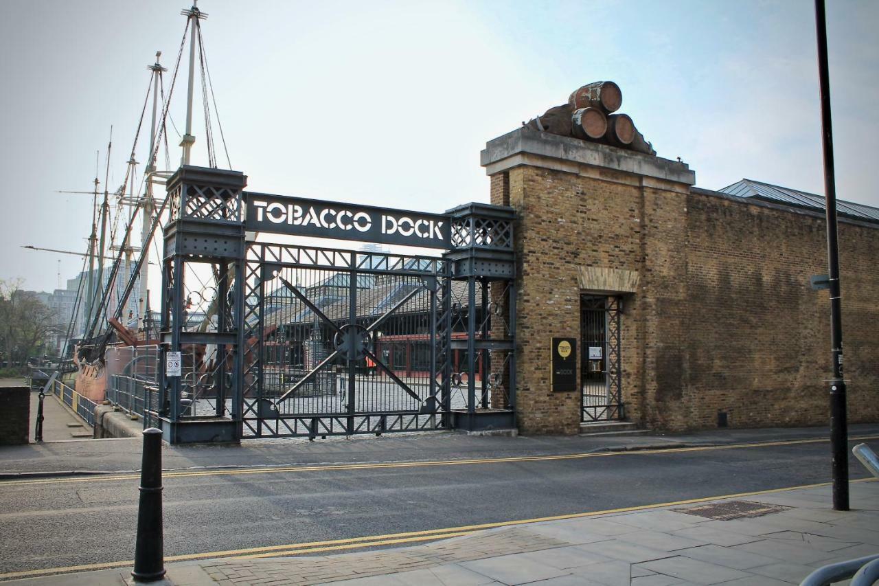 Tobacco Dock Studio Apartment London